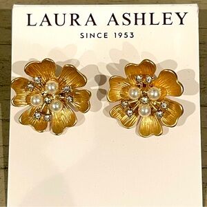 Laura Ashley
Gold-Tone Pavé & Imitation Pearl Flower Button Earrings